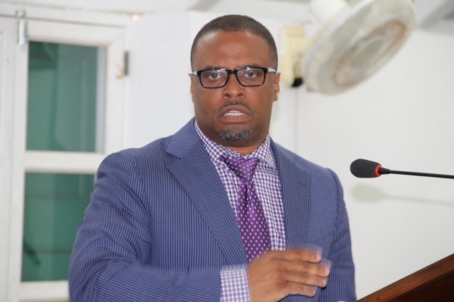 Nevis Health Minister announces plans to extend health services at Alexandra Hospital‏