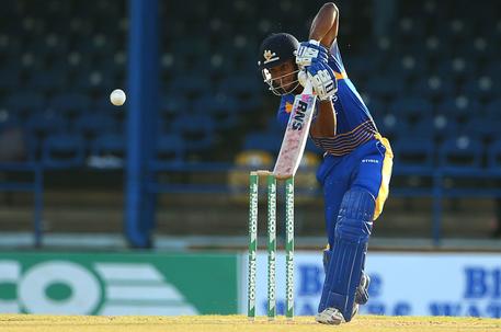 HOPE, CARTER AMONG WARM-UP RUNS