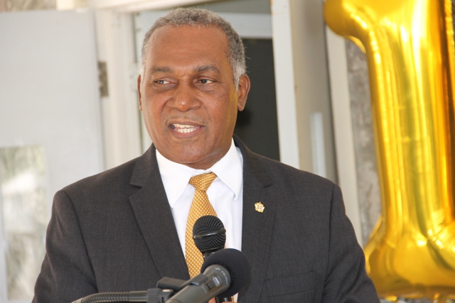 Nevis Premier praises family of Federation’s oldest citizen for steadfast care and affection to 105-year-old matriarch