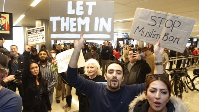 Trump travel ban: Seattle judge issues nationwide block