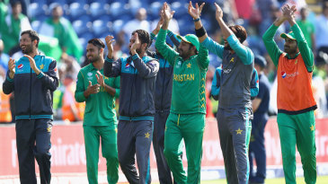 Pakistan Knocks Out England
