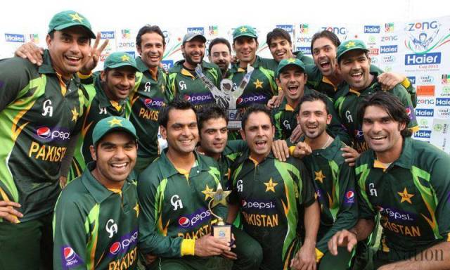 Pakistan trip up South Africa to revive campaign