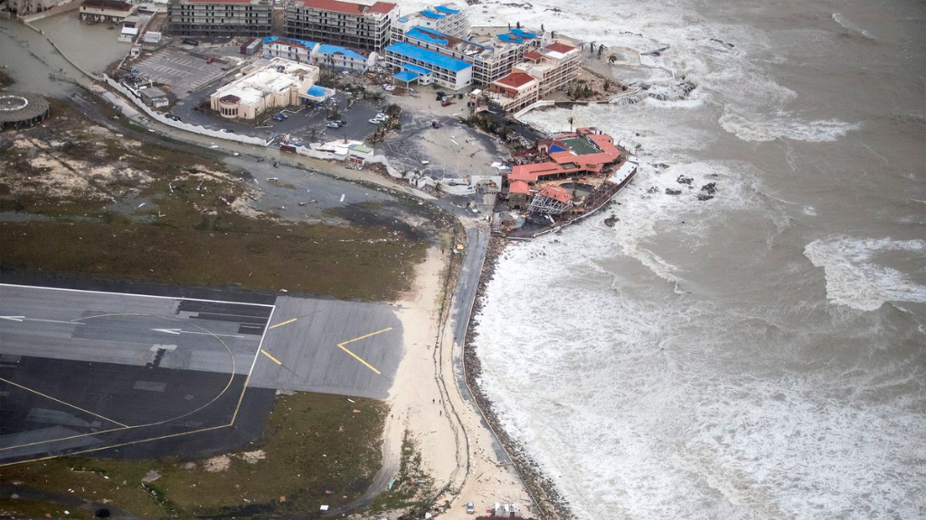 St Martin allegedly on verge of ‘civil war’ after Irma