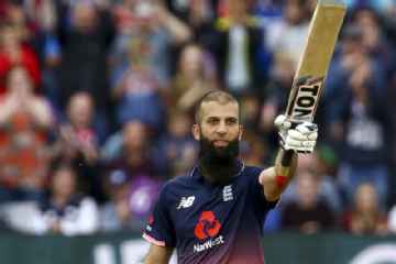 Moeen’s 53-ball onslaught sets up crushing England win