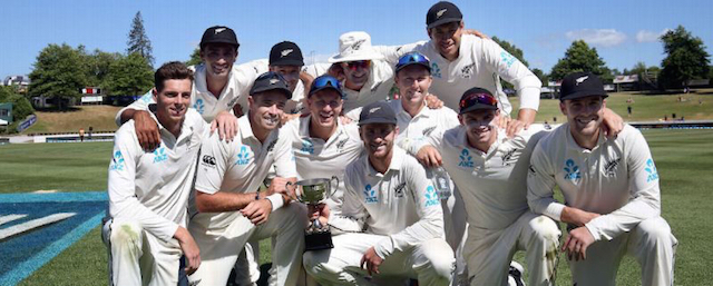 Wagner, Boult seal 2-0 sweep