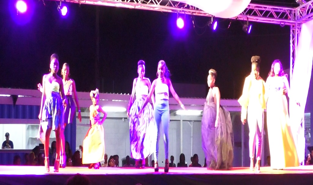 TASTE OF FAME PRODUCTION GETS RAVE REVIEWS