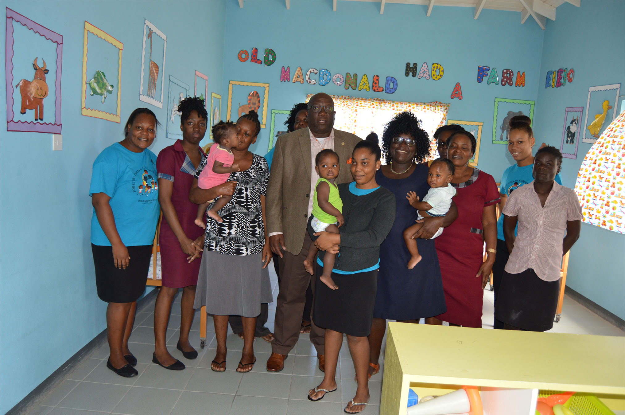 Walk-through in Phillip’s: PM Harris vows to cover the other communities in #7
