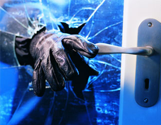 Liquor store and restaurant in Basseterre broken into