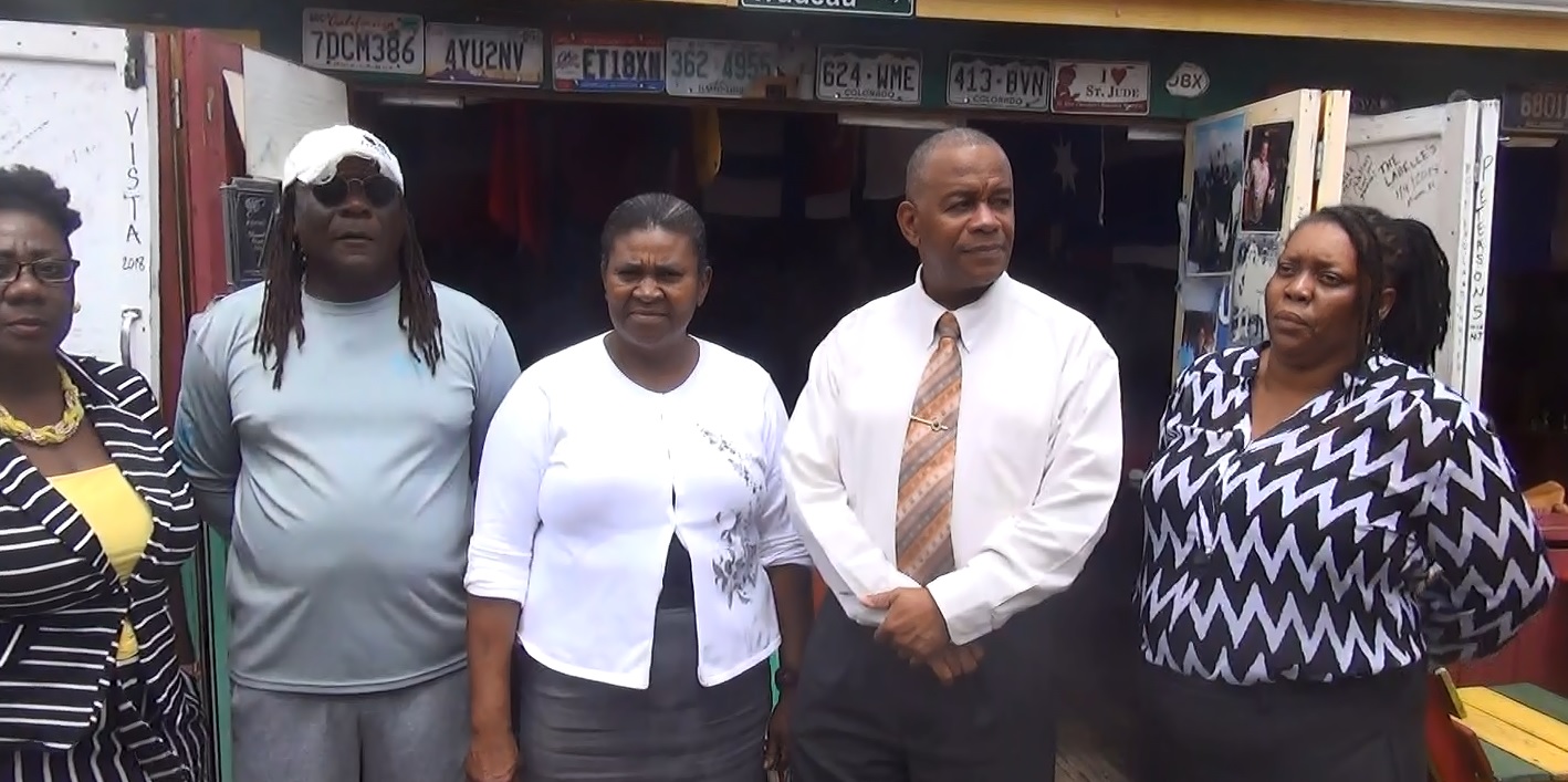 Single Parent Group Honours Donors