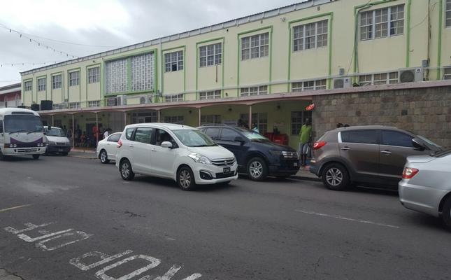 Persons whose packages were stolen at  Post Office still waiting for compensation