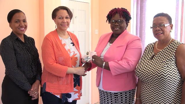 Nevisian residing in USA gives back to homeland’s Alexandra Hospital