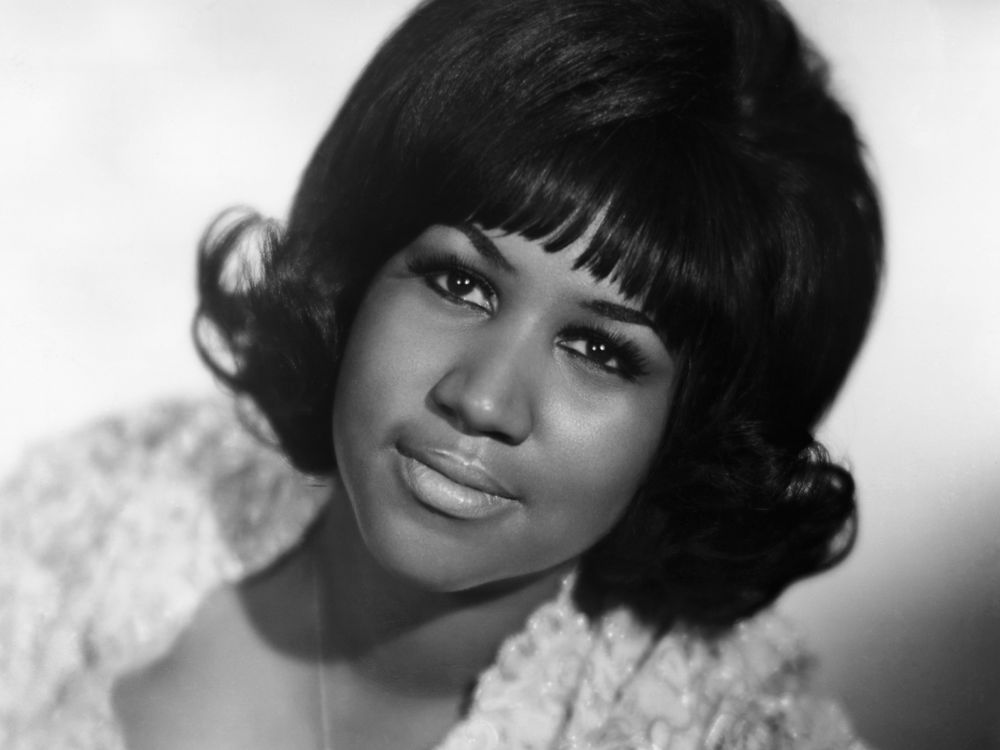 Aretha Franklin, Queen of Soul Who Spelled ‘Respect,’ Dies at 76