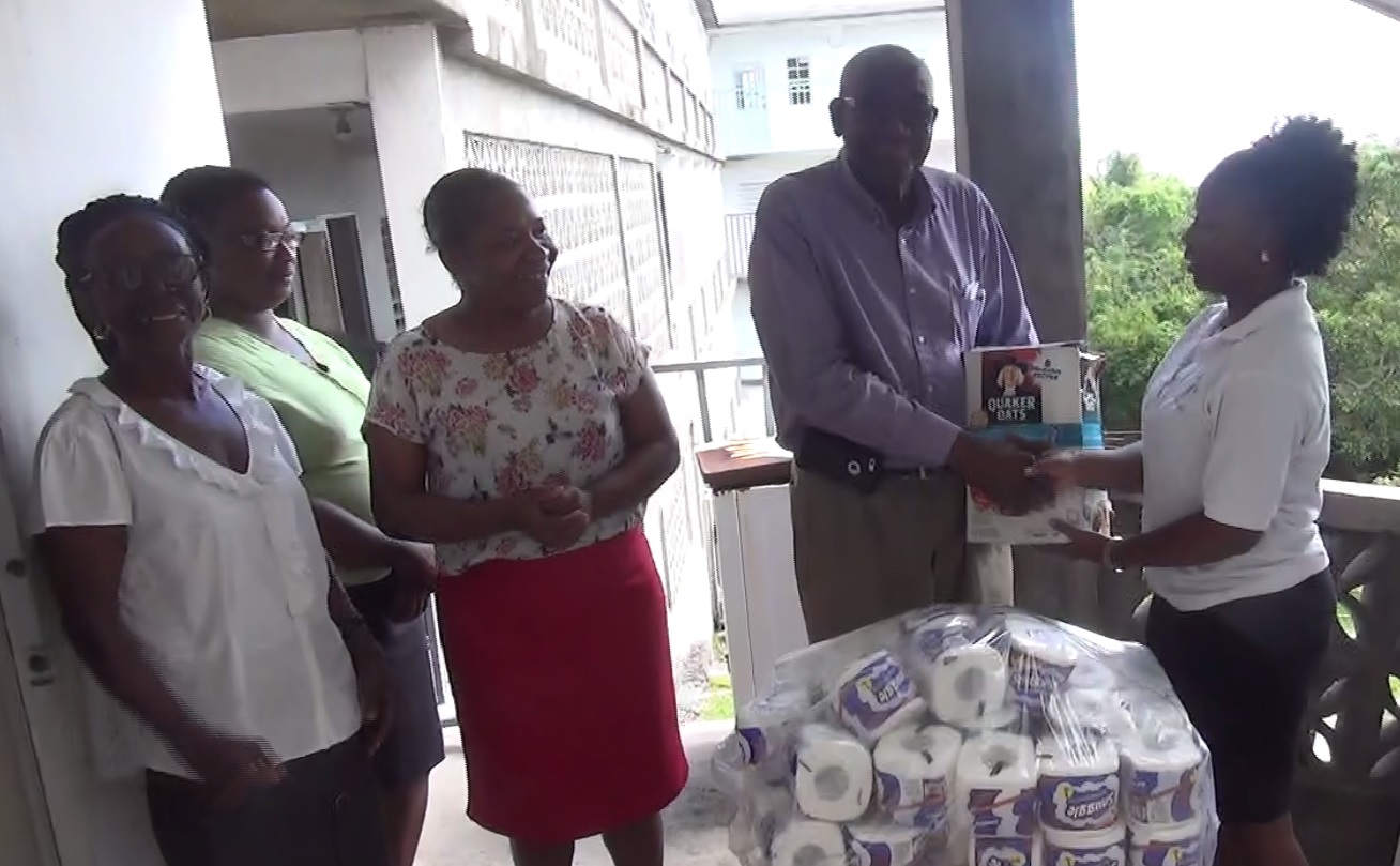 Senior’s Division Donates To Seniors’ Home