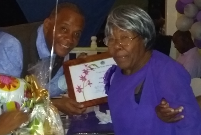 Iona Edgings Saluted At 90