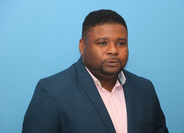 Junior Education Minister commends school principals for students’ performance in overseas exams