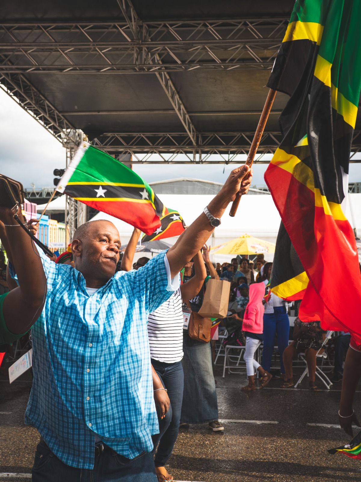 The St. Kitts and Nevis entertainers “mash up de place” at Carifesta 14