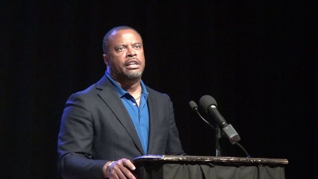 Premier Brantley meets with religious fraternity on Nevis