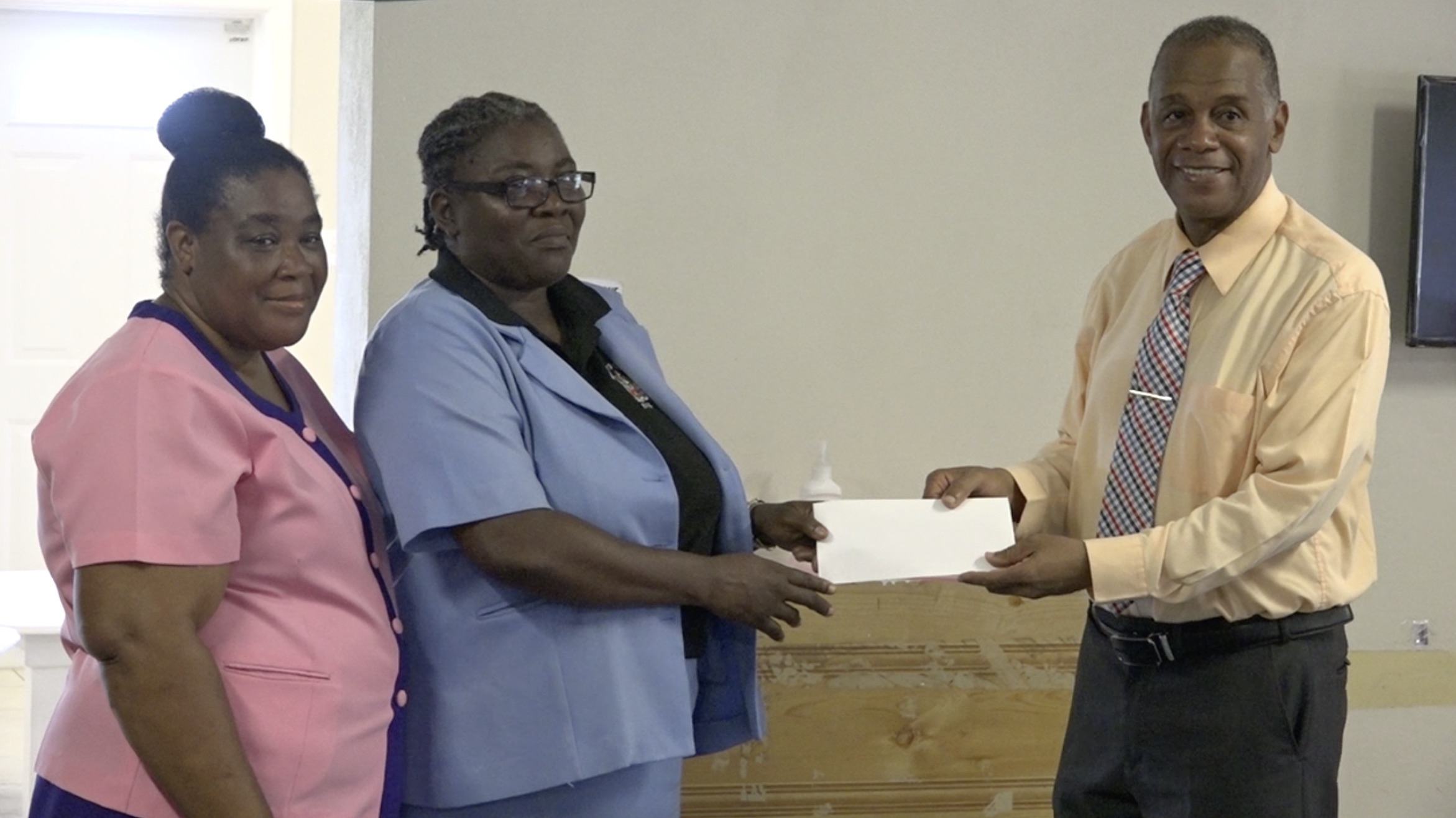 Gingerland Pre School to benefit from Minister Evelyn’s financial donation