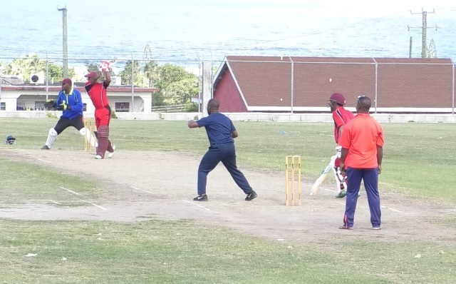 Cricket : Empire Buries Depleted Jets