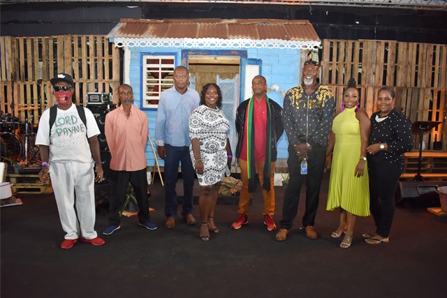Development Bank praised for supporting National Carnival activities