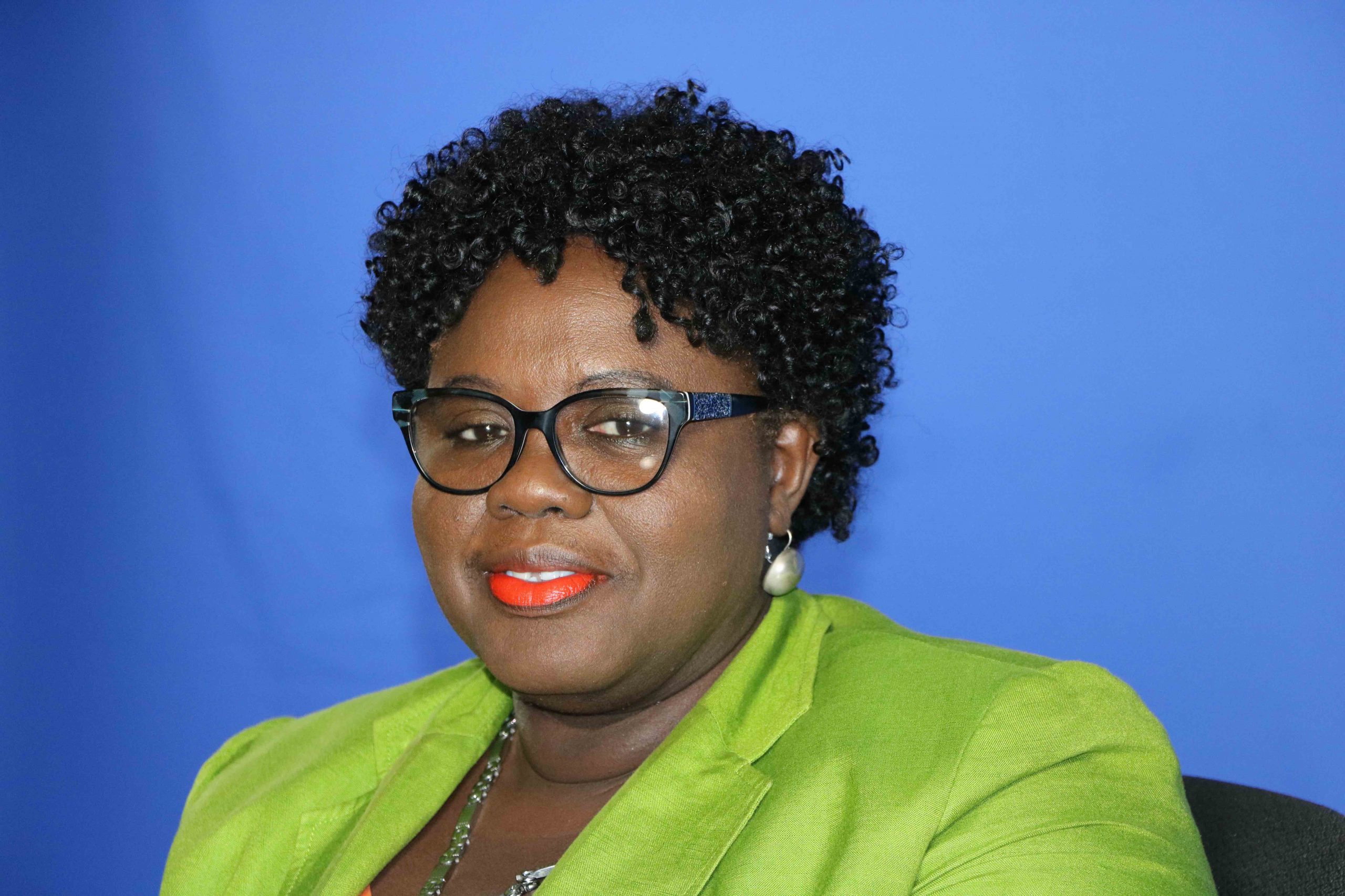 Nevis’ Jr. Minister of Health commends surgical team at Alexandra Hospital for saving shark attack victim