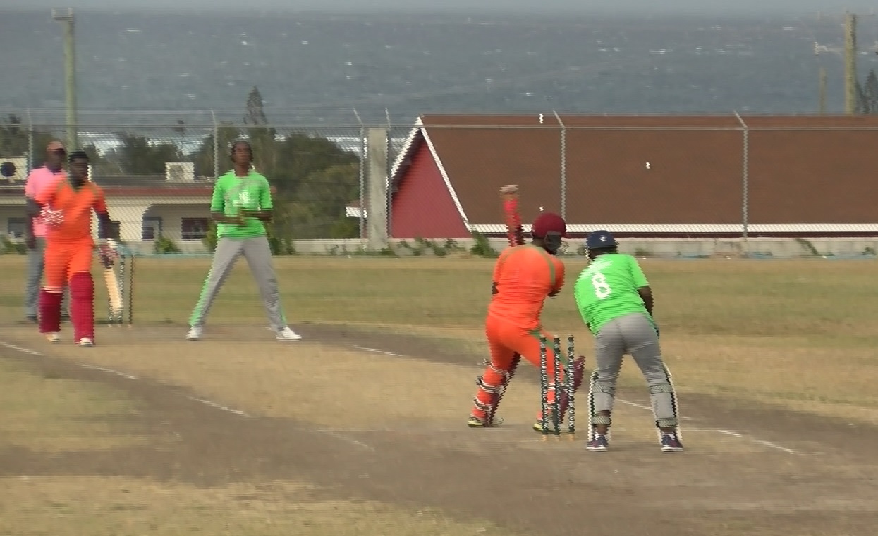 Highlights Roll Over Brown Hill
