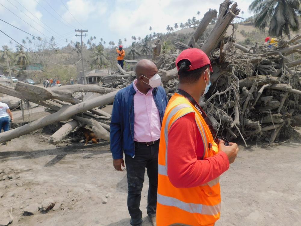 Saint Vincent and the Grenadines Agriculture Minister Issues Food Security Alert