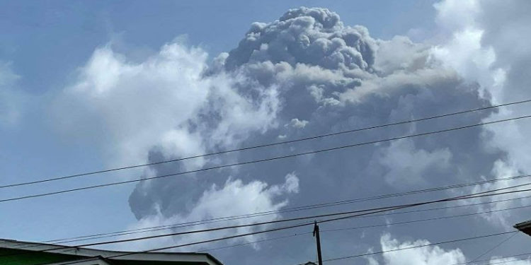 Experts Say La Soufrière Volcano Remains Dangerous