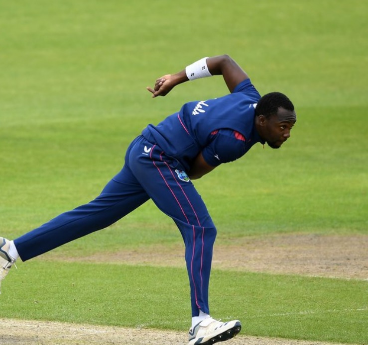 Cricket :  Marquino Mindley Tests Positive for Covid-19