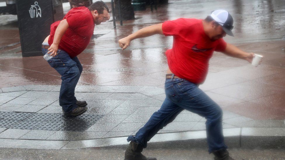 Hurricane Ida: New Orleans loses power as storm strikes