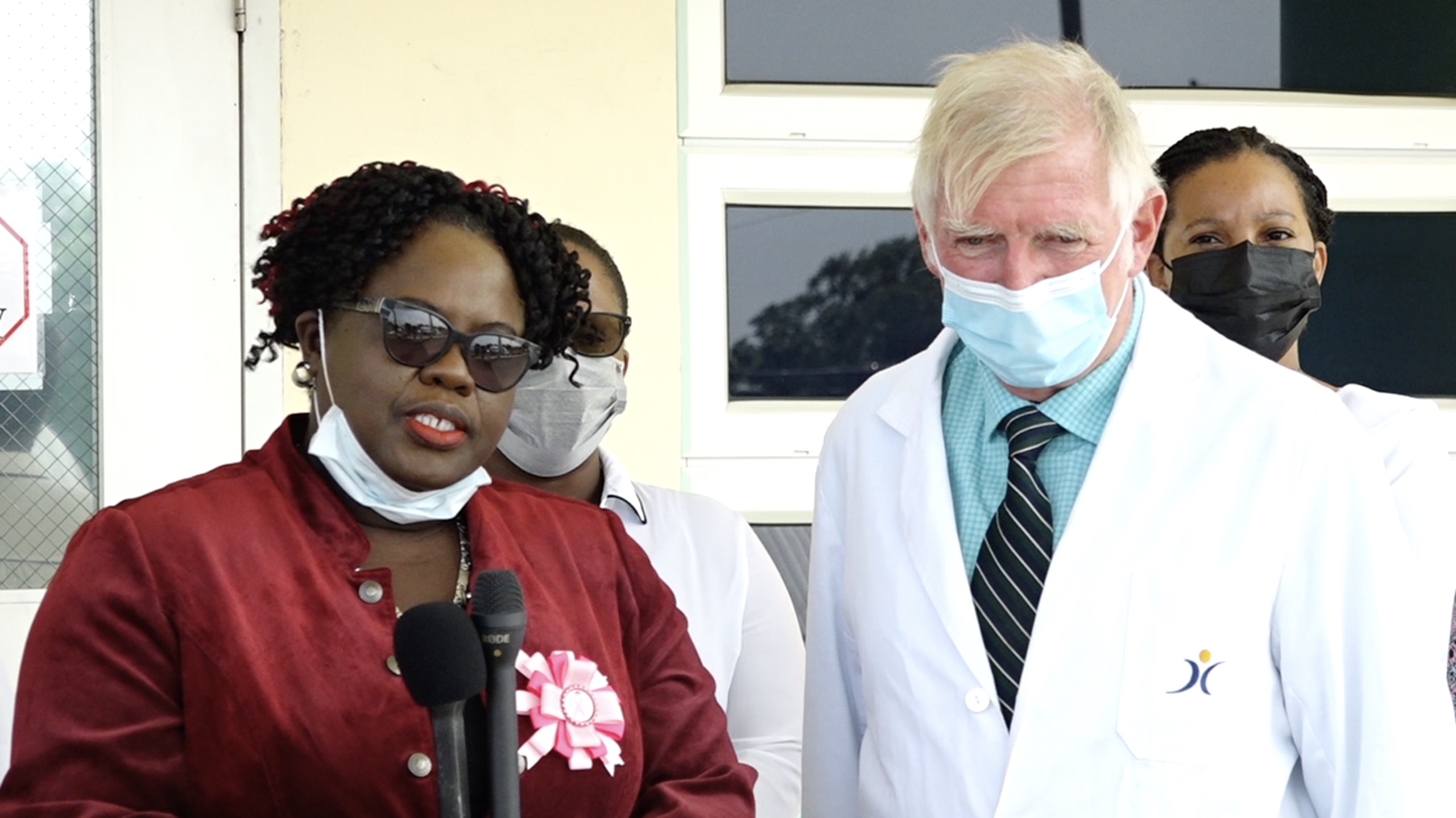 Swedish plastic surgeon performs landmark lifesaving breast reconstruction surgery at Alexandra Hospital