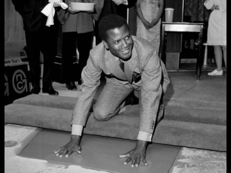 Oscar winner and groundbreaking star Sidney Poitier dies