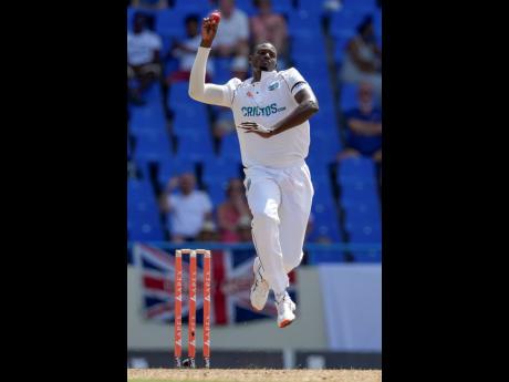 Second new ball critical – Holder