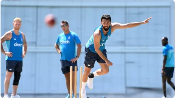 Cricket : Saqib Mahmood handed Test debut as Mark Wood, Ollie Robinson ruled out