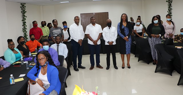 Premier’s Ministry hosts financial management workshop for young persons