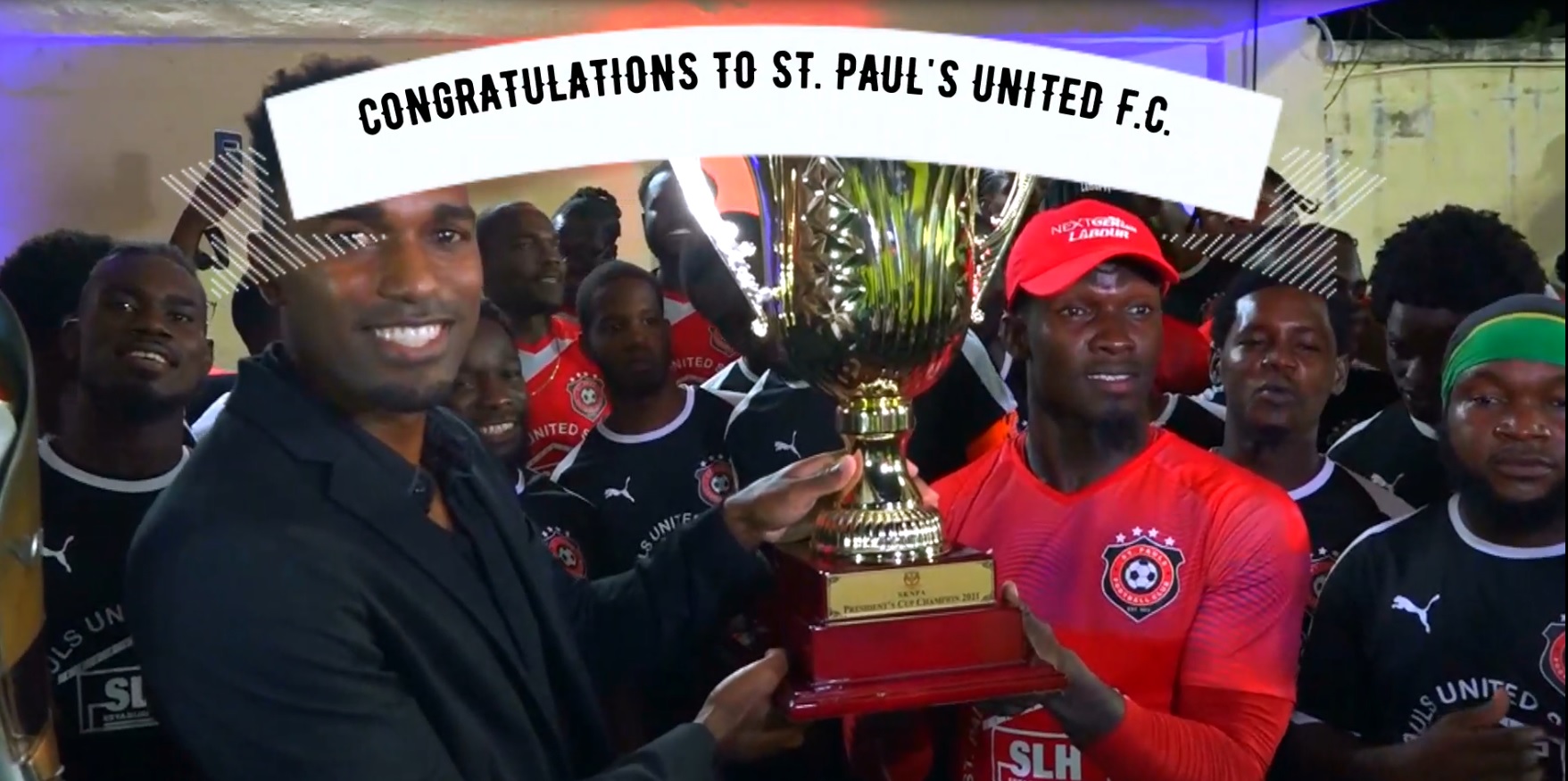 Football : St. Paul’s Takes President’s Cup