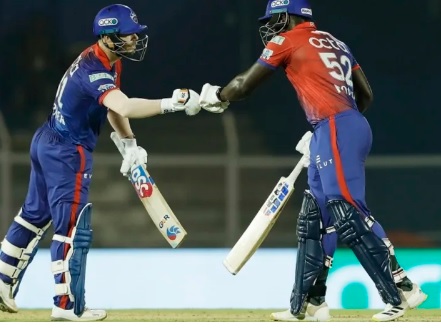 Cricket  : Warner, Powell Power Capitals Convincingly Past Sunrisers