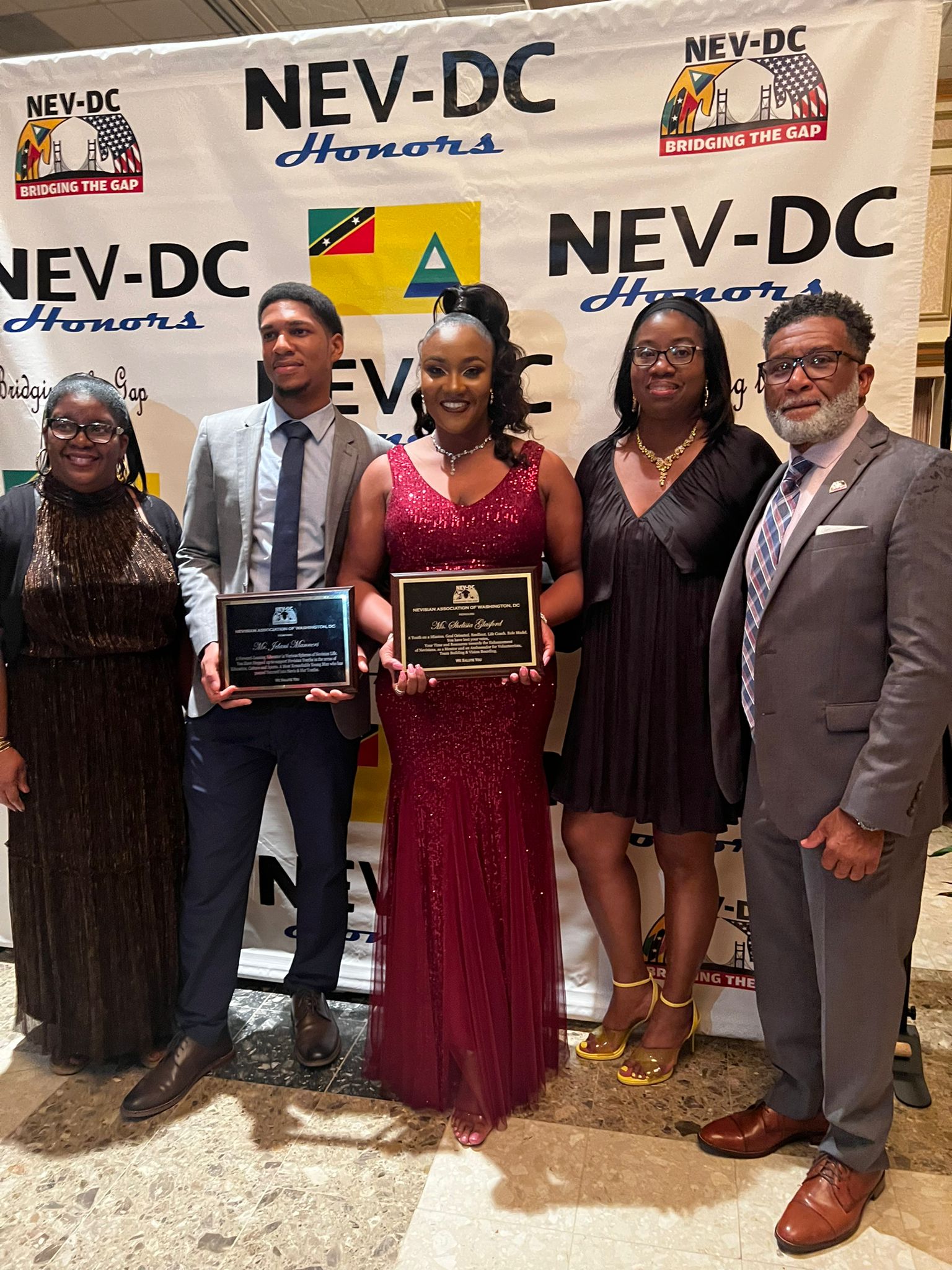 NEV-DC recognizes two young Nevisians at 17th Annual Honors Banquet