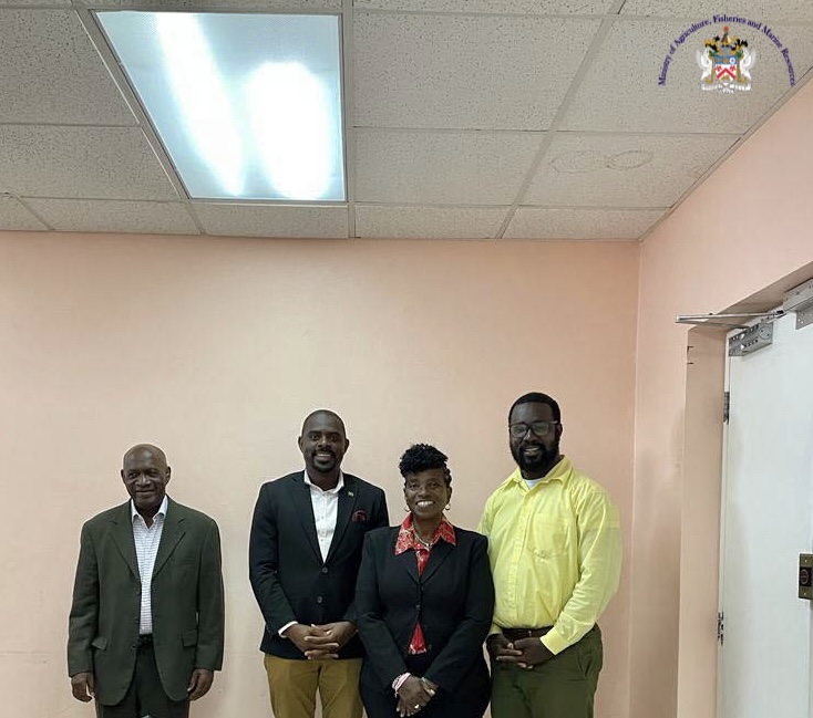 Minister Of Agriculture Meets with UVI Representatives