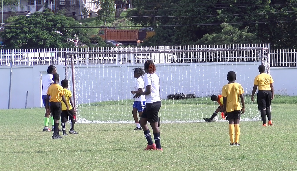 Football : Queen City Girls Team and EPPS Share Honours