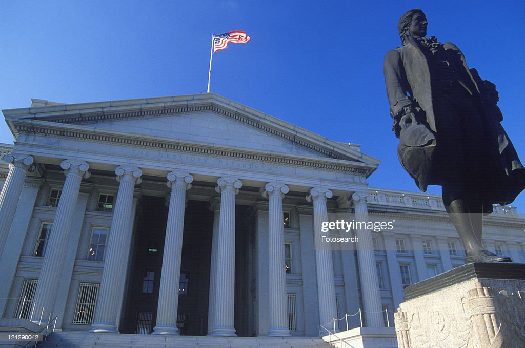 Three To Receive Alexander Hamilton Immigrant Achievement Award