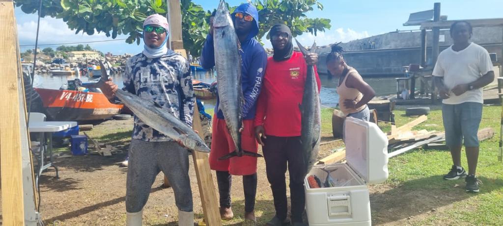 Sagicor Sponsors Prizes at Newtown Fishing Tournament
