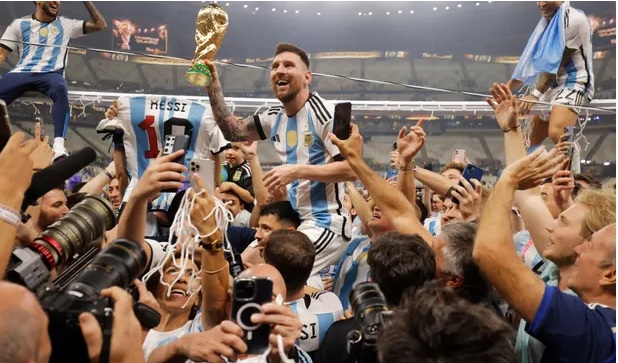Argentina beat France on penalties to win World Cup after stunning final