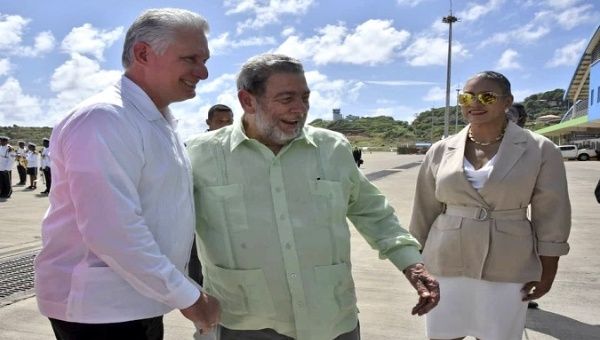 Cuban President Begins Tour of Several Caribbean Countries