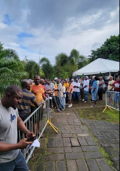 Hundreds Show for Prostate Screening