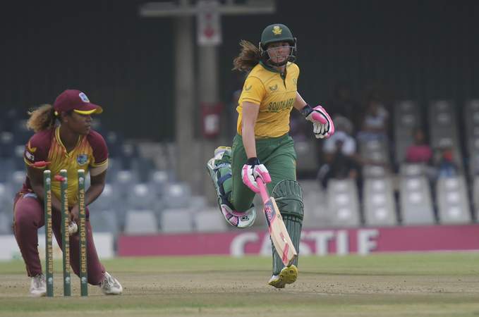 Connell Stars but South Africa Take Victory