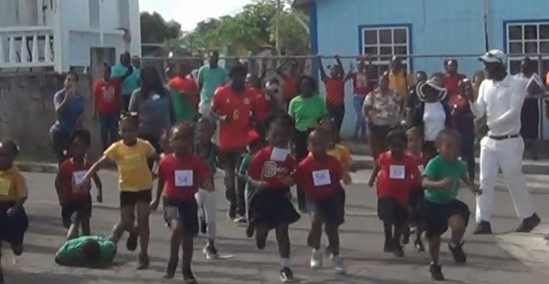 Athletics :  Maude Cross Preparatory School Hosts Some Road Runs