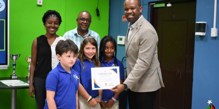 Minister With Responsibility for Water Thanks Children Who Participated in Water Competition
