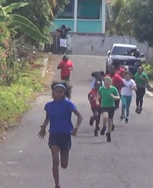 Athletics  : Montessori Hosts Road Runs