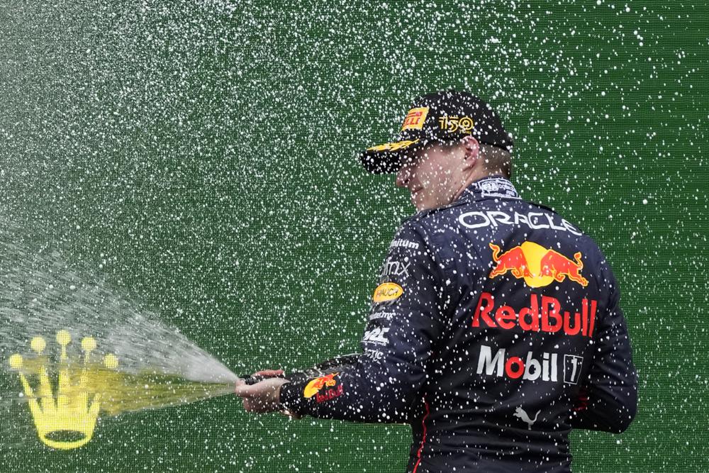 Verstappen wins again, Alonso reminds everyone of his talent
